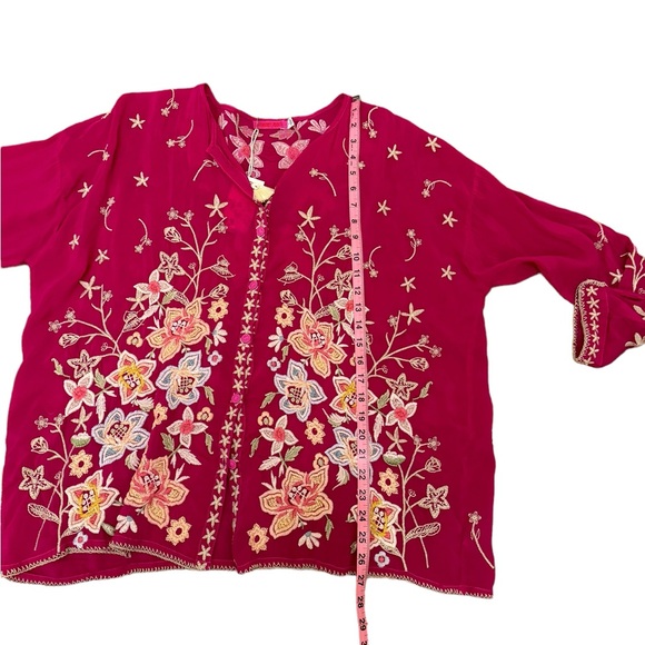 Johnny Was Jenai Blouse in Festive Fuschia. Size L. NWT - Picture 5 of 15